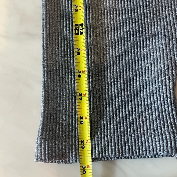 Pink Dot Ribbed Sleeveless Romper Gray V-Neck One Piece Lounge Bodysuit Size M - Picture 6 of 6